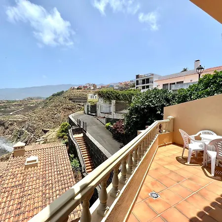 Two Bedrooms With Stunning Views