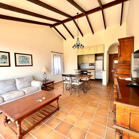 Apartment Two Bedrooms With Stunning Views